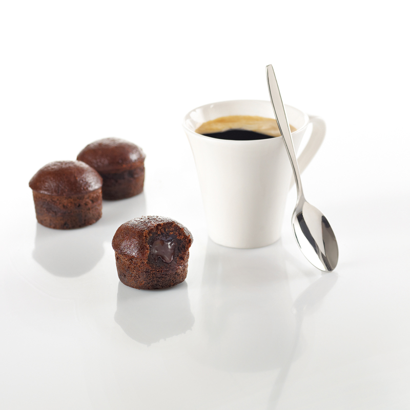 TK-Mini-Schokoladent-rtchen-mit-fl-ssigem-Herz-2 bei R-express Gastronomie Lebensmittel Grosshandel online kaufen